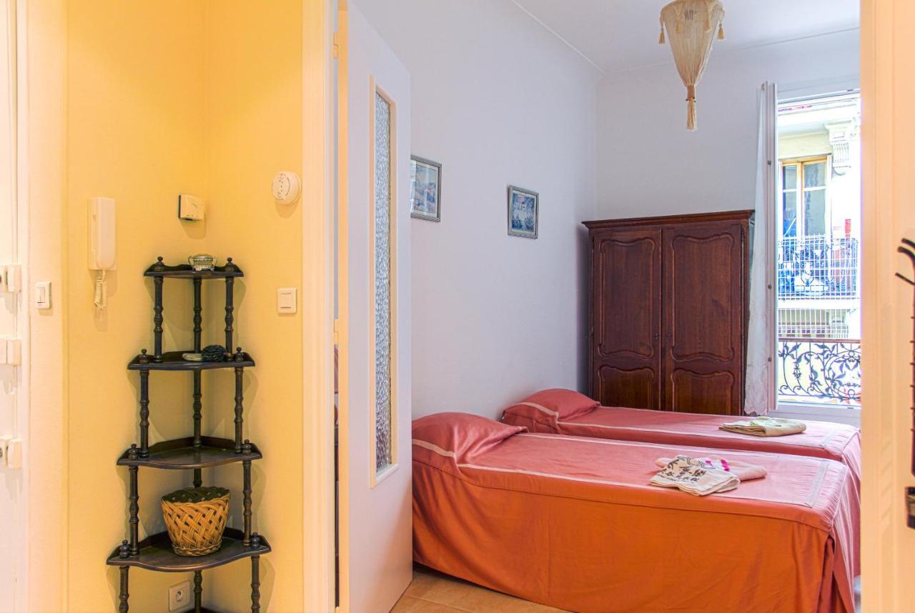 Nice Large 2Br Sunny 20 Meter Terrace Parking Beach Shops Εξωτερικό φωτογραφία