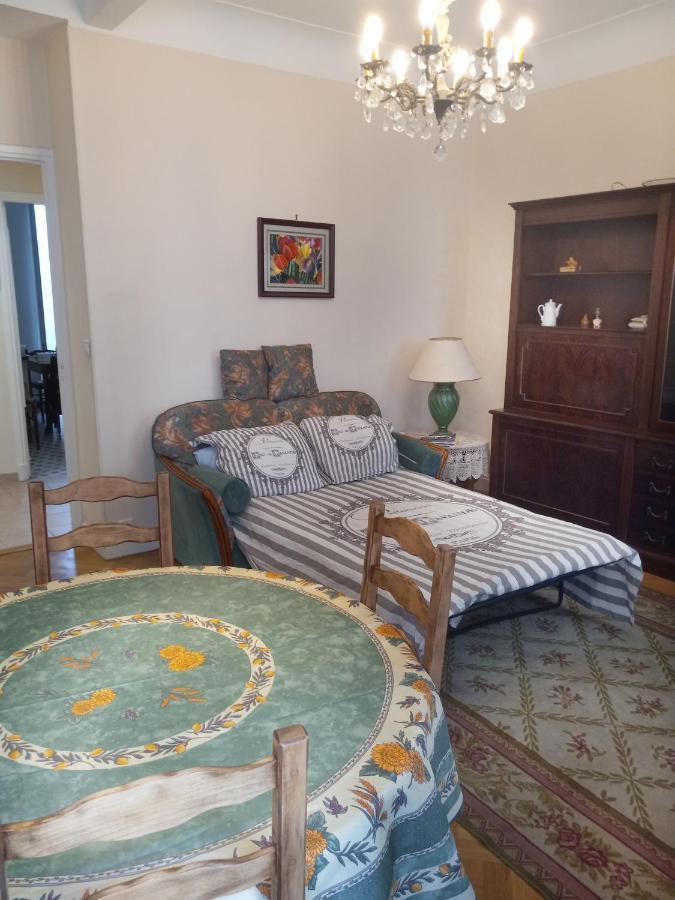 Nice Large 2Br Sunny 20 Meter Terrace Parking Beach Shops Εξωτερικό φωτογραφία
