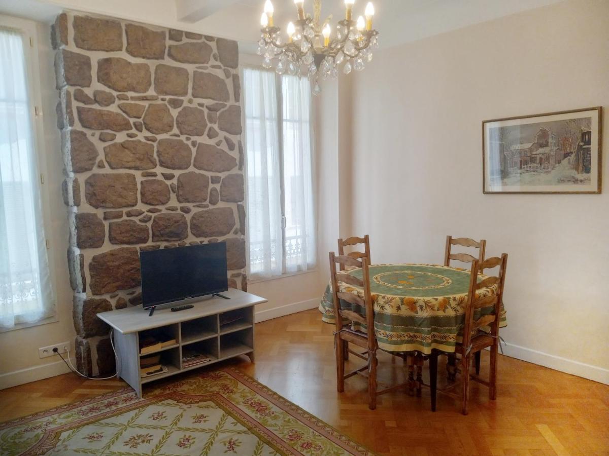 Nice Large 2Br Sunny 20 Meter Terrace Parking Beach Shops Εξωτερικό φωτογραφία