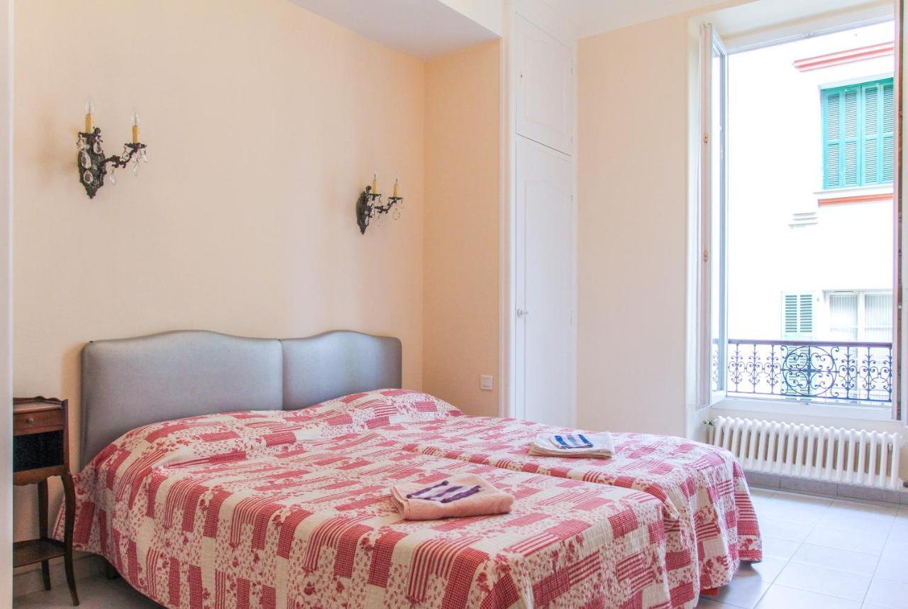 Nice Large 2Br Sunny 20 Meter Terrace Parking Beach Shops Εξωτερικό φωτογραφία