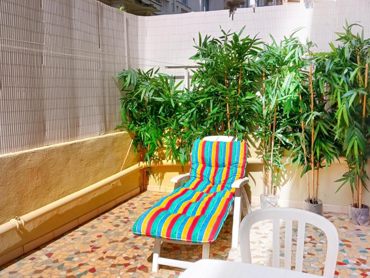 Nice Large 2Br Sunny 20 Meter Terrace Parking Beach Shops Εξωτερικό φωτογραφία